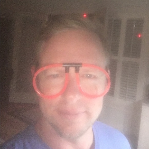Profile Picture of John Sitton (@jsitton1) on Poshmark