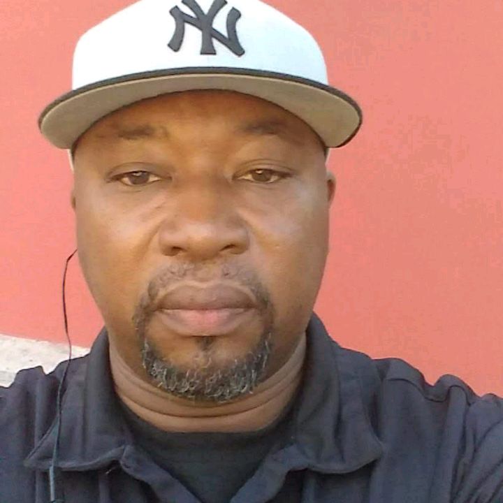 Profile Picture of robinedgar912 (@robinedgar912) on Tiktok
