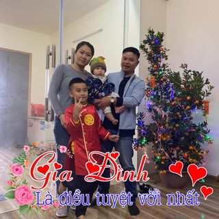Profile Picture of Tuyet Trinh (@tuyet.trinh.1800721) on Facebook