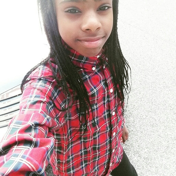 Profile Picture of Jania Jimerson (@jania561) on Poshmark