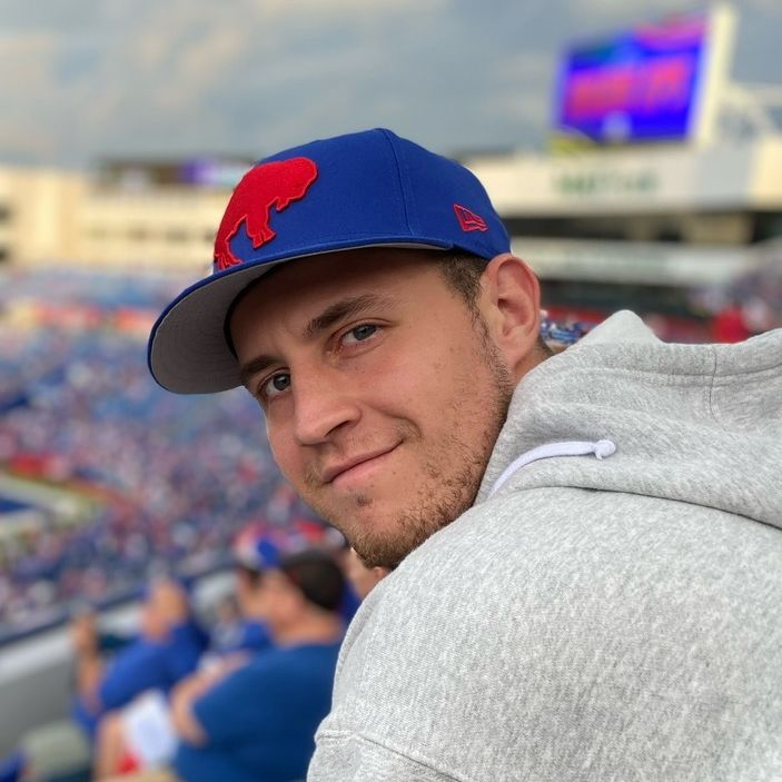 Profile Picture of calebradley (@calebradley_) on Tiktok