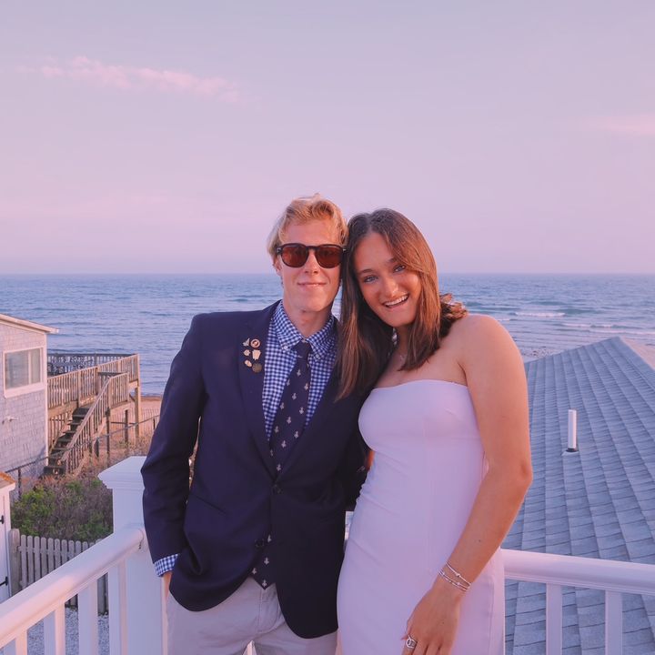 Profile Picture of simone 🤍 (@simonemoss) on Tiktok