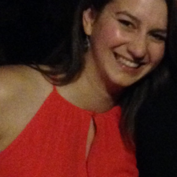 Profile Picture of Heather Bitney (@heatherbitney) on Poshmark