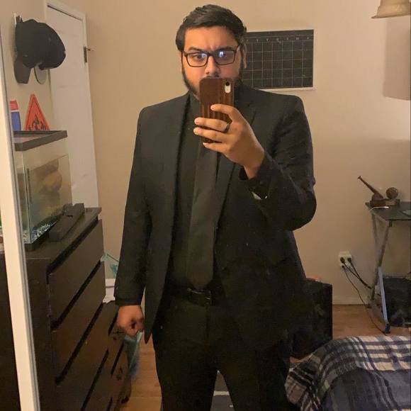 Profile Picture of Alex Alcala (@alcala1598) on Poshmark