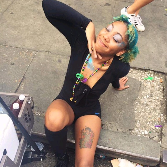 Profile Picture of Blake Allen (@_sunsol_) on Poshmark