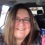 Profile Picture of Heather Wetherbee (@queenbeee_1972) on Instagram