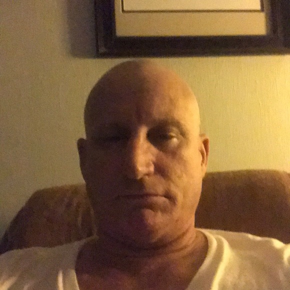 Andrew Cascella - Poshmark Profile Picture of Andrew Cascella (@cascelad1) on Poshmark