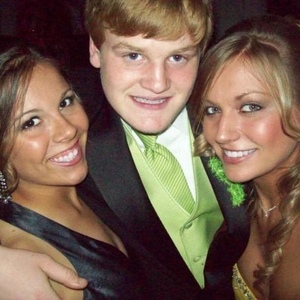 Hilary Uh - Myspace Profile Picture of Hilary Uh (@oneblackie) on Myspace