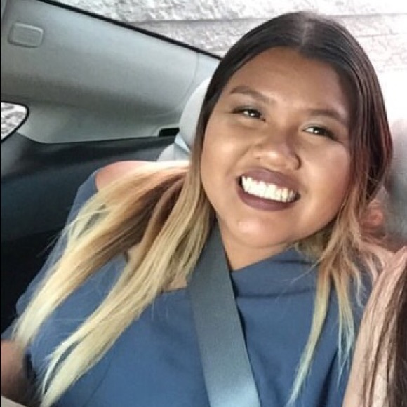 Profile Picture of Renzymeir Baloran (@renzymeir) on Poshmark