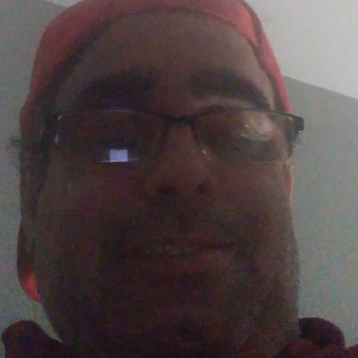 Profile Picture of wicked tongue (@aaronbarry0430) on Tiktok