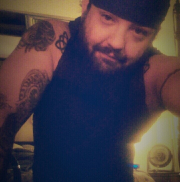 Profile Picture of Brian Miller (@brianmiller518) on Poshmark