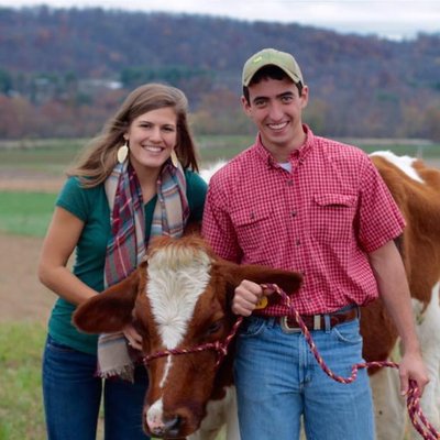 Profile Picture of Holland Edwards (@Holla955) on Twitter