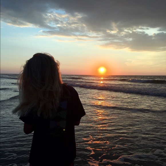 Profile Picture of Liza Mitchell (@lizamitchdll) on Poshmark