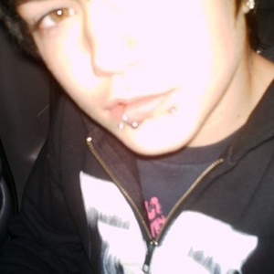 Profile Picture of Zack Strunk (@xsk8rx) on Myspace