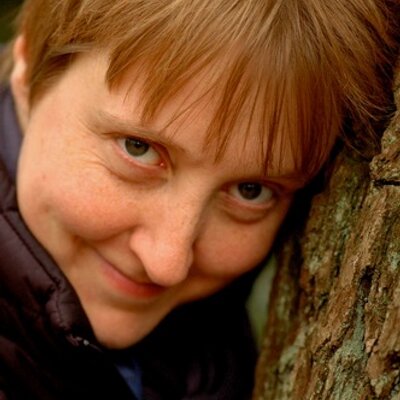 Profile Picture of Julie Cottrell (@julie_cottrell) on Twitter