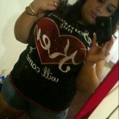 Profile Picture of Linnette Alvarado (@linnetteA22) on Twitter
