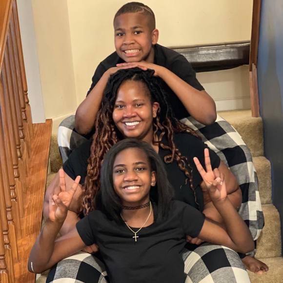 Profile Picture of Christina Coby (@ccoby) on Poshmark