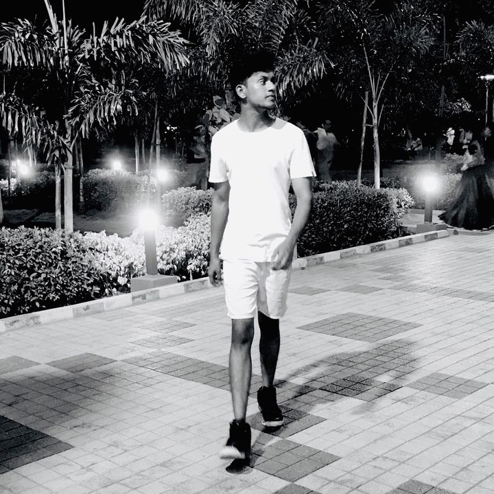 Profile Picture of Steve (@stevenpawl) on Tiktok