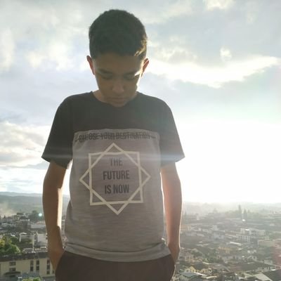 Profile Picture of Julian Parra (@julianparra702) on Twitter