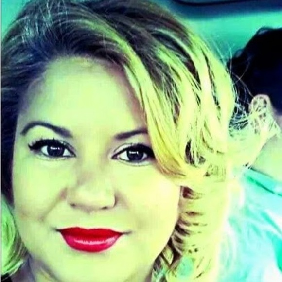 Profile Picture of Jessica maria Steger (@j_steger) on Poshmark