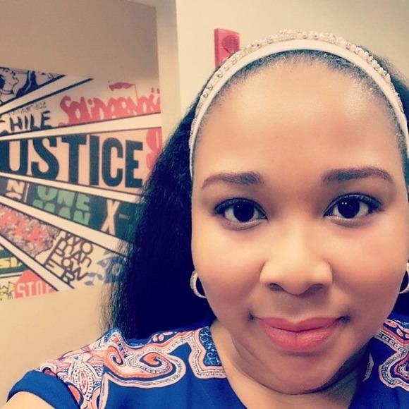 Profile Picture of Lavette Dow-jones (@ldowjones) on Poshmark