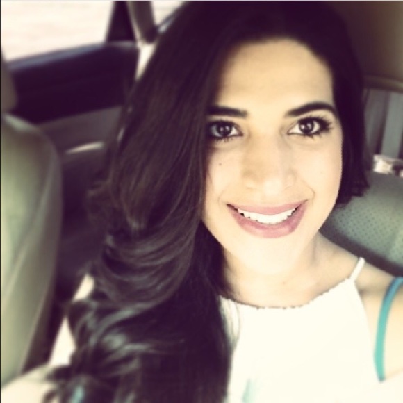 Profile Picture of Reema Shahin (@rsshahin) on Poshmark