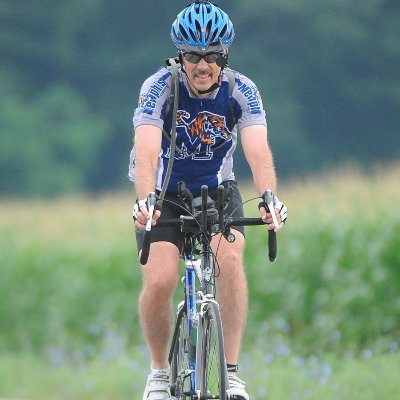 Profile Picture of Michael Lander (@memphiscyclist) on Twitter