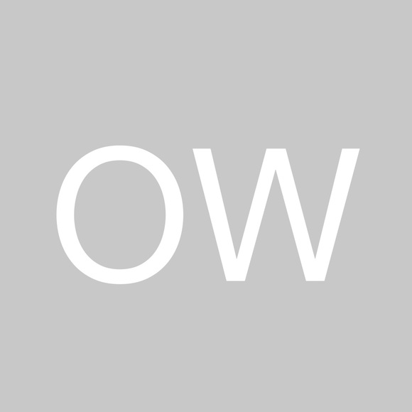 Profile Picture of Olivia Weir (@beachyxbeadsco) on Poshmark