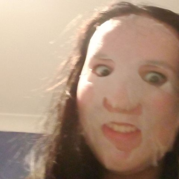 Profile Picture of Orlanda Jamieson (@goojamo) on Poshmark