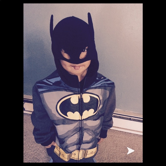 Profile Picture of Cesar Pulido (@cesar032488) on Poshmark
