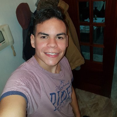 Profile Picture of Simón Torres (@simontorres) on Twitter