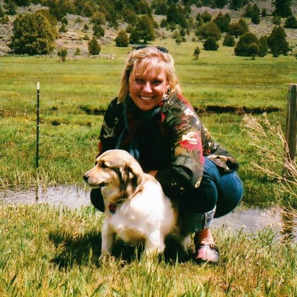 Profile Picture of Sandra Stevens (@sandibug) on Poshmark