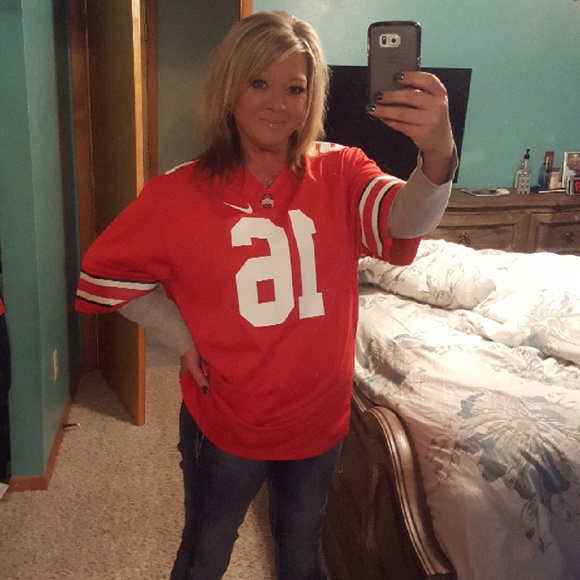 Jenny Mravec - Poshmark Profile Picture of Jenny Mravec (@jmravec) on Poshmark