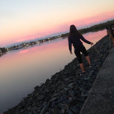 Profile Picture of Sophie.Kolyvas (@Sophie04511036) on Twitter