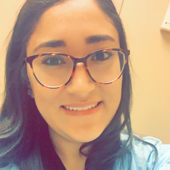 Profile Picture of Samantha Hastings (@samanthahast926) on Poshmark