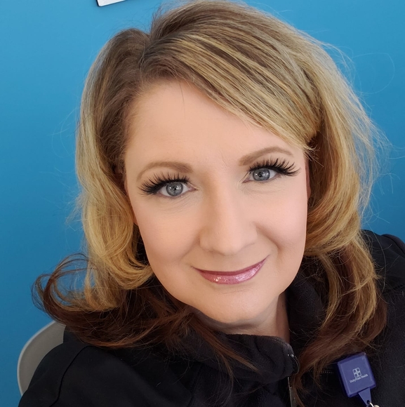 Profile Picture of Susan Hetzel (@sehetzel) on Poshmark