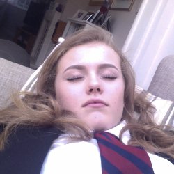 Profile Picture of Vicki Wainwright (@VickiWain) on Twitter