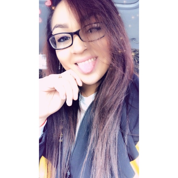 Profile Picture of Bianca Corrales (@bianca_corrales) on Poshmark