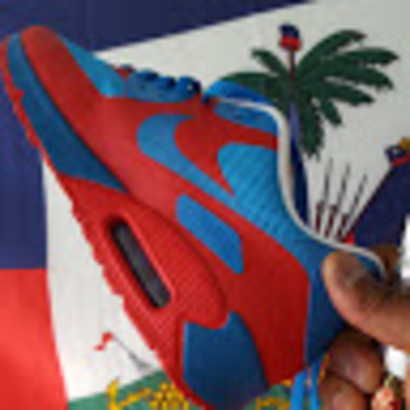 Profile Picture of Boby Nostro (@bobynostro) on Poshmark