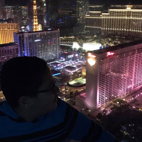 Profile Picture of Michael Bolis (@michaelbolis) on Poshmark