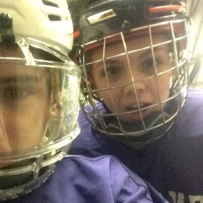 Profile Picture of Chris Hellstrom (@king_chris_boss) on Twitter