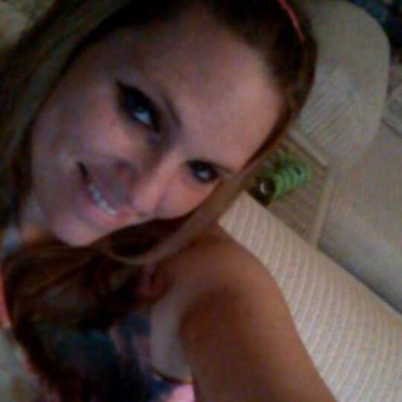 Profile Picture of Mellissa Berryman (@mellissa79) on Poshmark