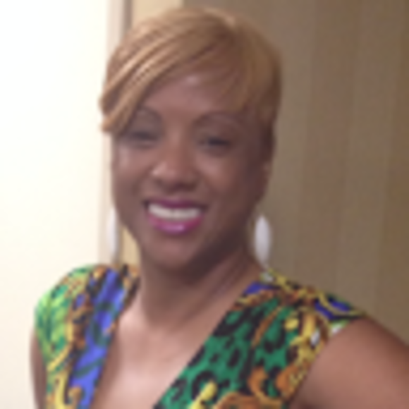 Profile Picture of Viola Mcphail (@violamcphail53) on Poshmark