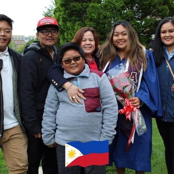 Profile Picture of Susana Oribello (@oribellojake) on Poshmark