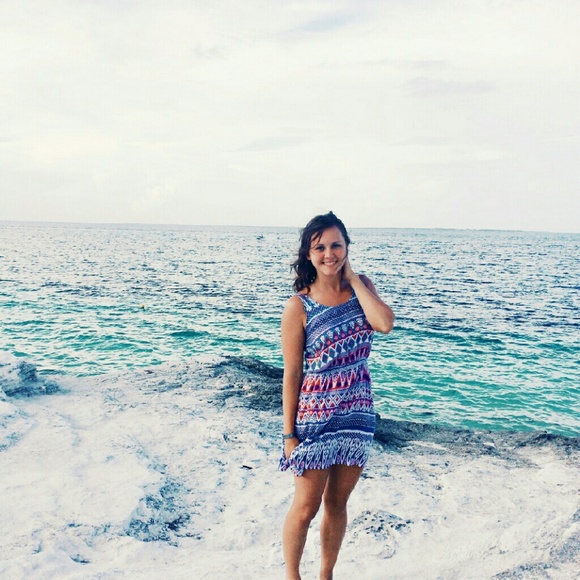 Profile Picture of Liana Golovin (@lianagolovin) on Poshmark