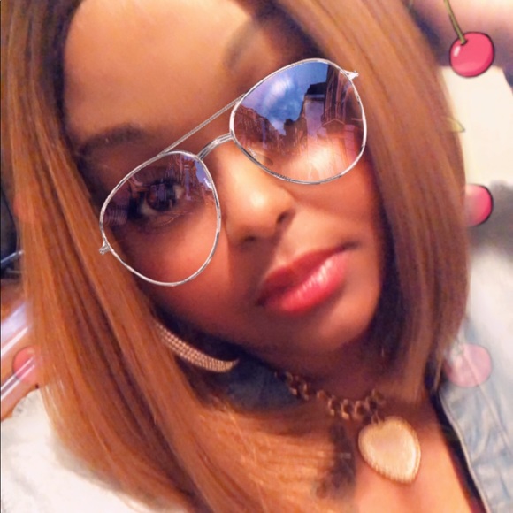 Profile Picture of Kelashè J (@kdj87) on Poshmark