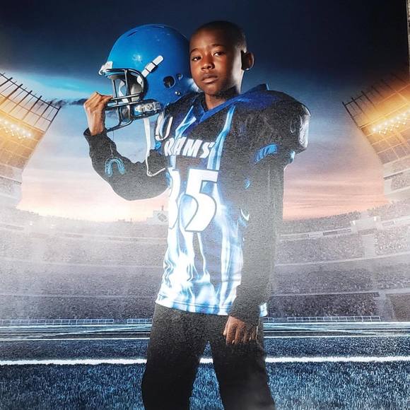 Profile Picture of Janette Quinton (@gijane24) on Poshmark