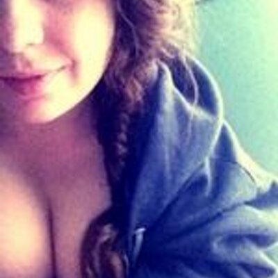 Profile Picture of Adeline MALONE (@@JerryFzHe6) on Twitter