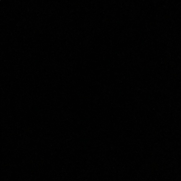 Profile Picture of Guadalupe Carlos (@guadalupecar329) on Poshmark