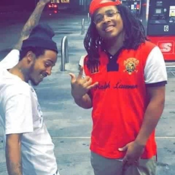 Shawn Ramos - Poshmark Profile Picture of Shawn Ramos (@ynicchu) on Poshmark